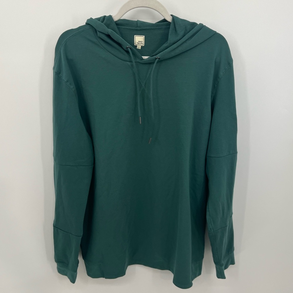 Swet Tailor green hoodie